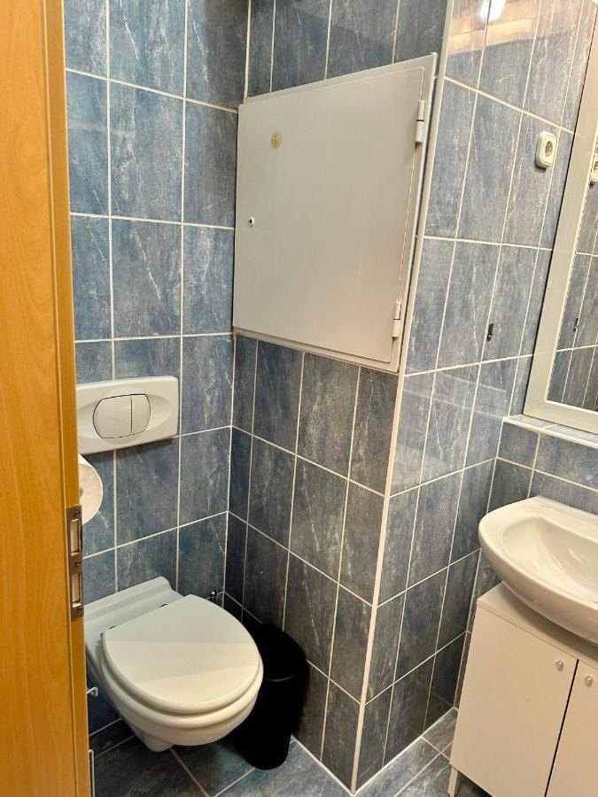 S3 Residences Ilka Studio Serviced Cozy Appartment Budapest Eksteriør bilde